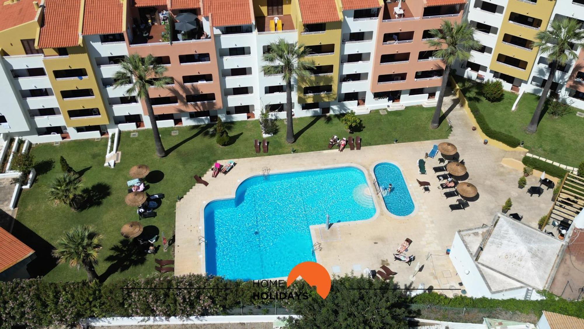 #027 T0 Belavista By Home Holidays Albufeira Exterior photo